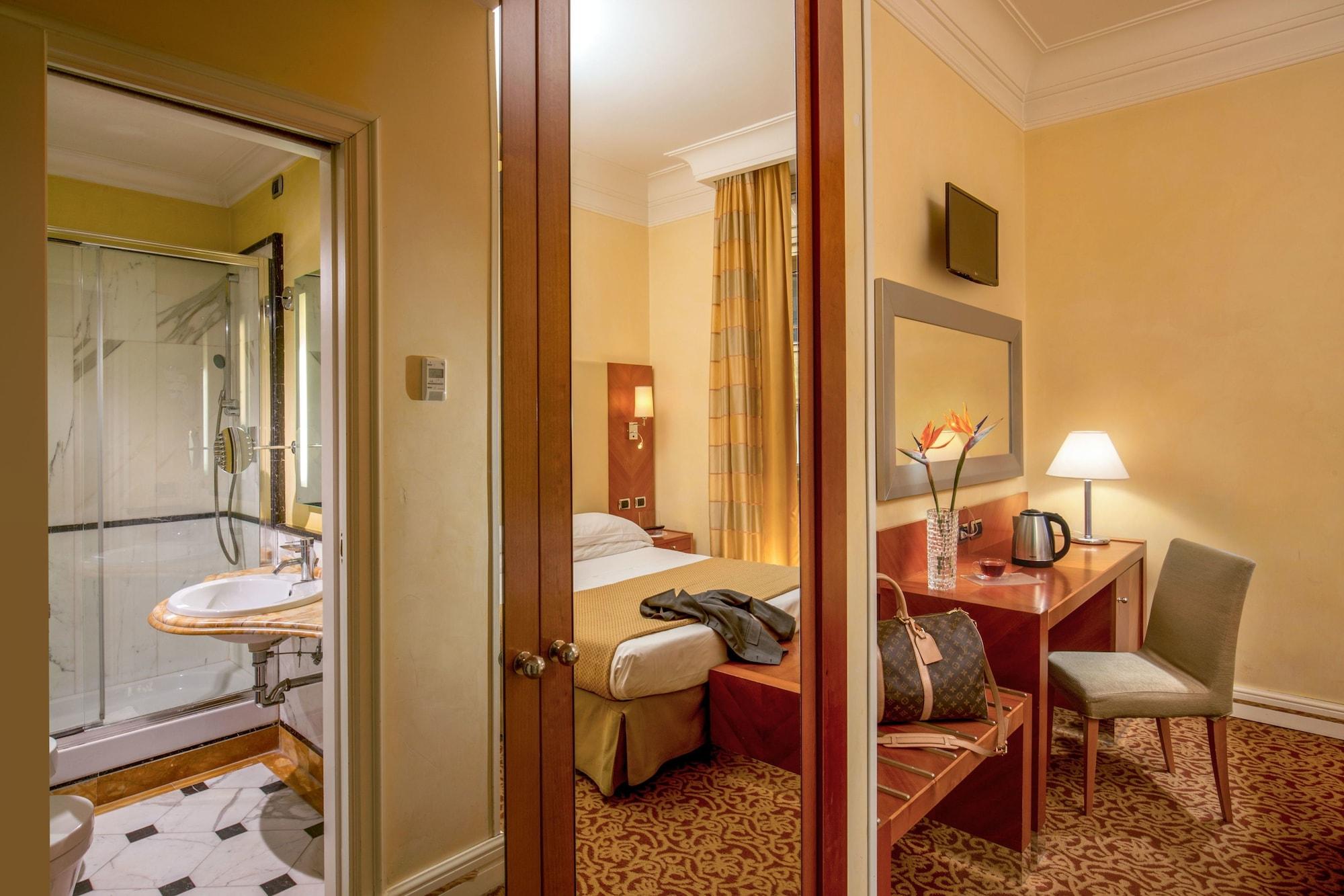 Suite Opera Rooms Rome Exterior photo